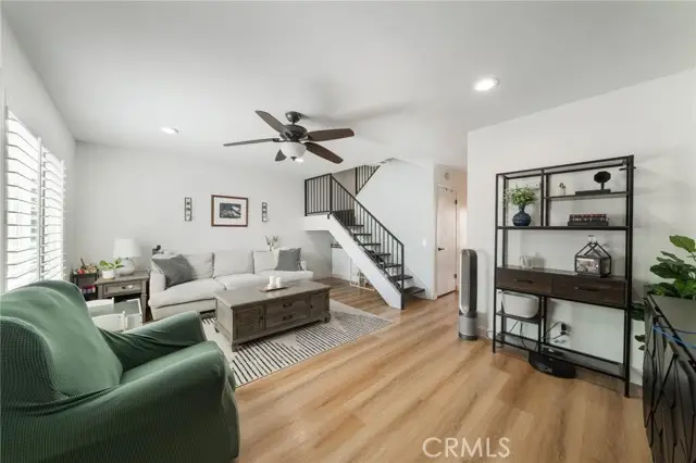 3000 Bradford Pl Unit F, Santa Ana, CA 92707 - #3