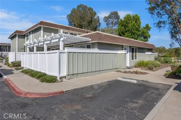 22932 Via Pimiento, Mission Viejo, CA 92691