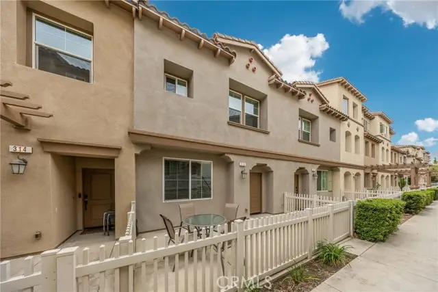 316 Calvados, Azusa, CA 91702 - #2