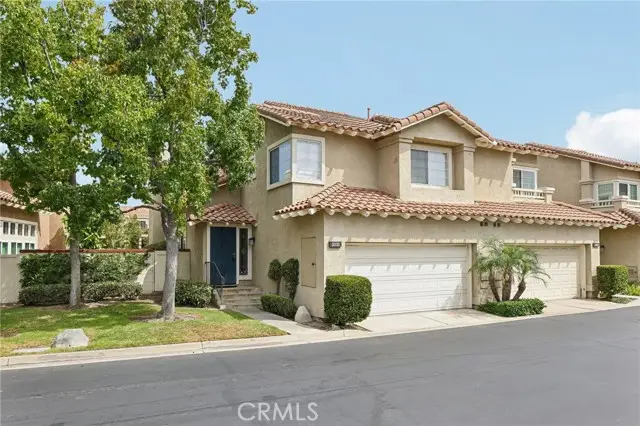 2521 Avenita Alpera, Tustin, CA 92782 - #1