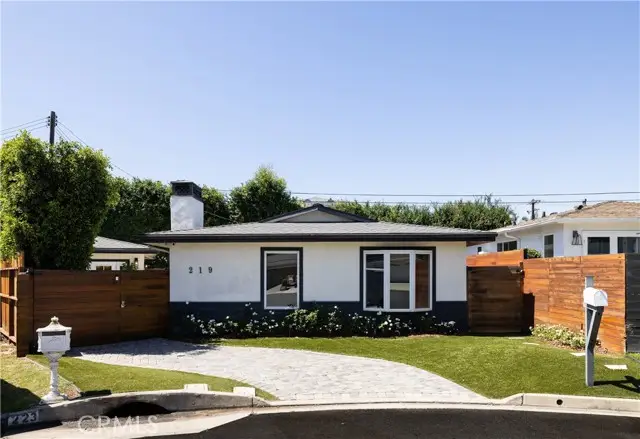 219 Pauline, Costa Mesa, CA 92627 - #1