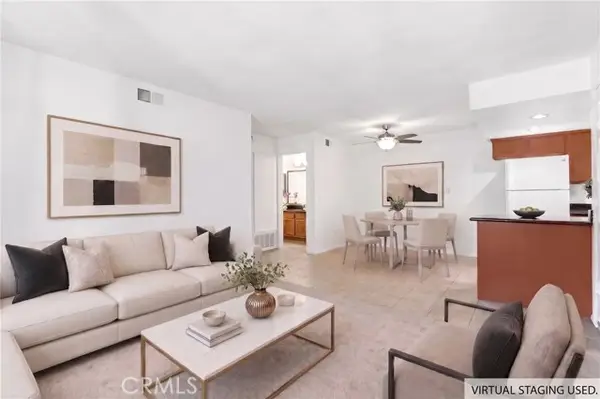 1118 Blaine  #202, Riverside, CA 92507