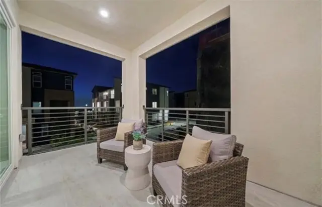 273 LYNX, Irvine, CA 92618 - #2