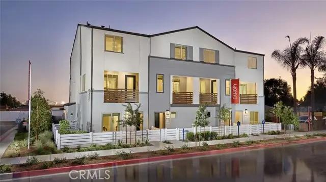 1306 W Oakcrest Paseo, Ontario, CA 91762 - #1