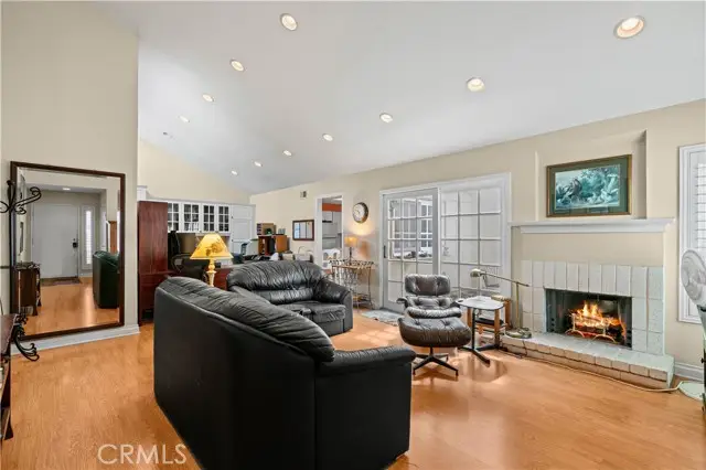 2 Morena  #4, Irvine, CA 92612 - #2