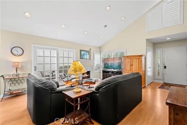 2 Morena  #4, Irvine, CA 92612 - #3