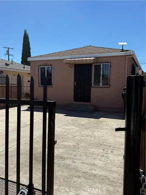 2410 115th, Los Angeles, CA 90059 - #3