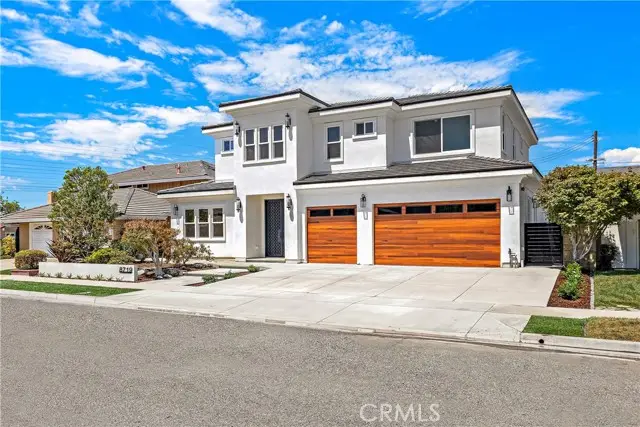8719 Hummingbird, Fountain Valley, CA 92708 - #3