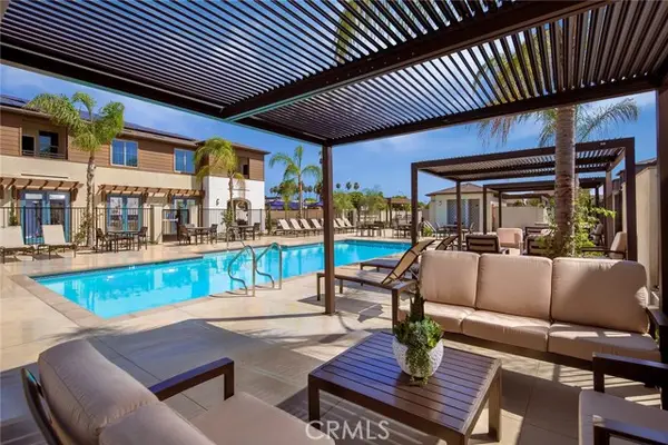 9001 Cerise Lane  #103, Cypress, CA 90630