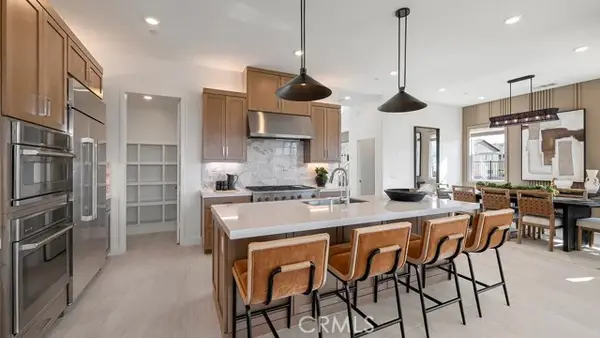 613 Eureka Drive, Santa Paula, CA 93060