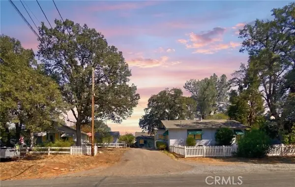 1825 Grand Coulee, Shasta Lake, CA 96019