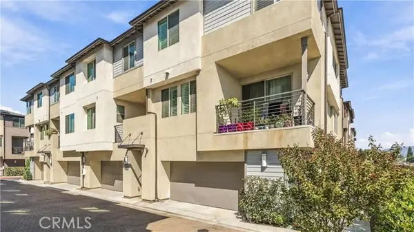 1570 Topeka Avenue  #8, Placentia, CA 92870