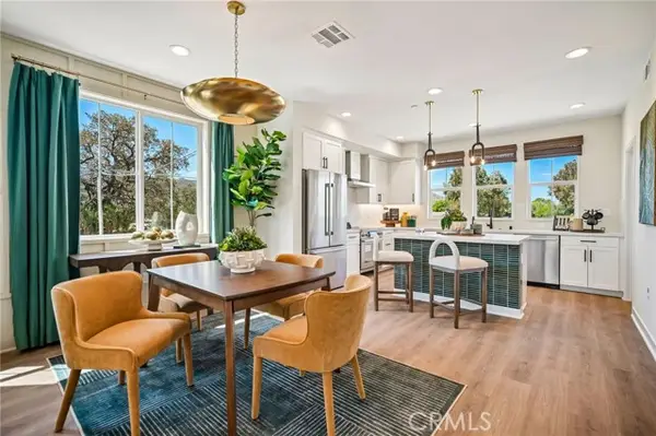5871 Maplewood Lane  #4, Simi Valley, CA 93063