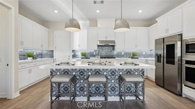 25560 Camino Canoa, Valencia, CA 91354 - #1