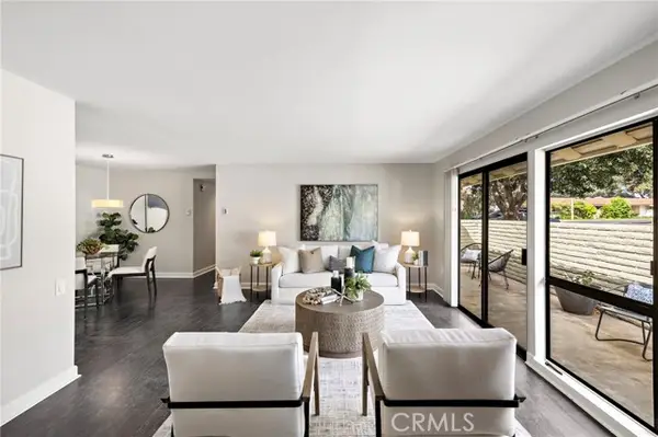 3167 Via Vista  #P, Laguna Woods, CA 92637