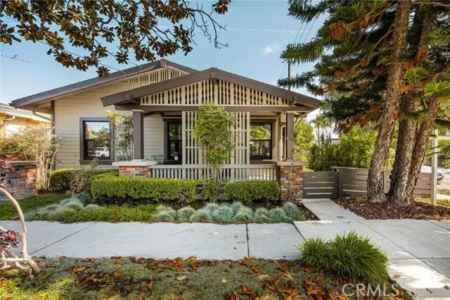 377 Ximeno Avenue, Long Beach, CA 90814 - #2