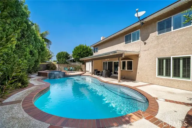 11302 Pennell Circle, Fountain Valley, CA 92708 - #2