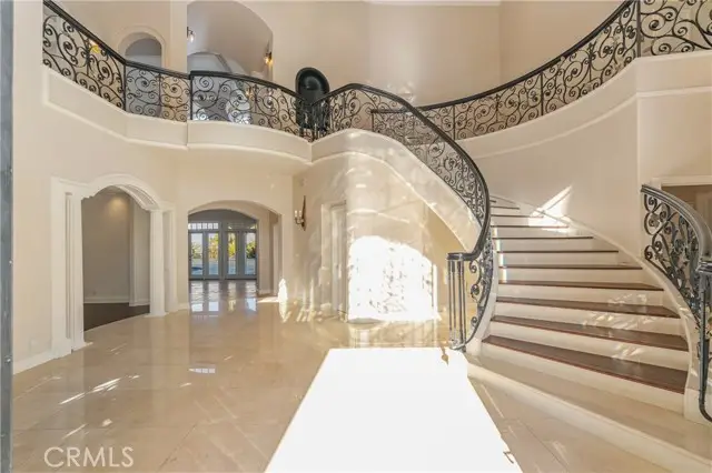 5081 Copa De Oro Drive, Anaheim, CA 92807 - #2