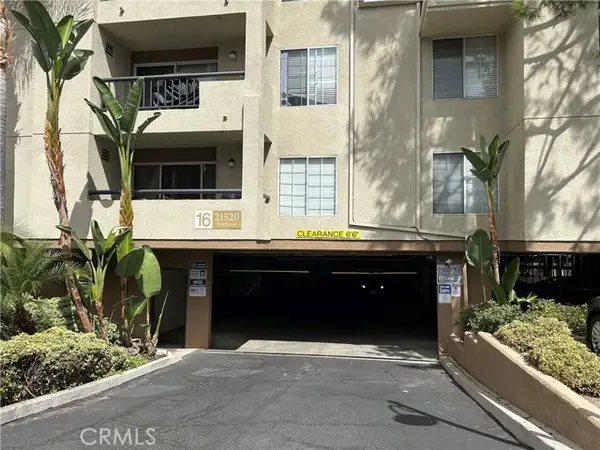 21520 Burbank  #303, Woodland Hills, CA 91367