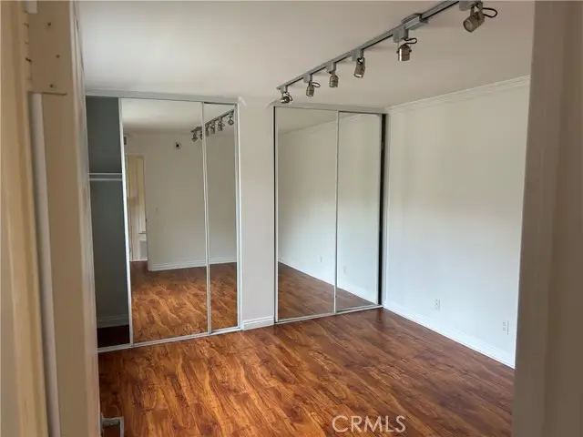 21520 Burbank  #303, Woodland Hills, CA 91367 - #3