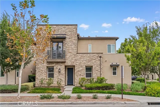 220 Follyhatch, Irvine, CA 92618 - #1