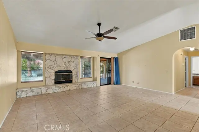 9801 Hoylake, Desert Hot Springs, CA 92240 - #3