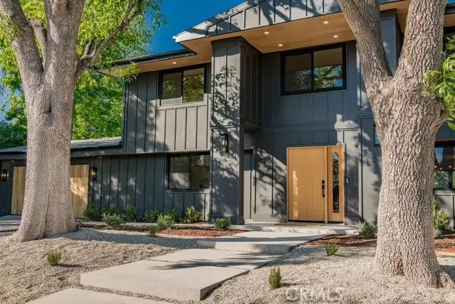 24245 Hatteras, Woodland Hills, CA 91367 - #3