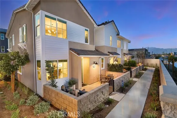 5892 Rockport Road, Corona, CA 92880