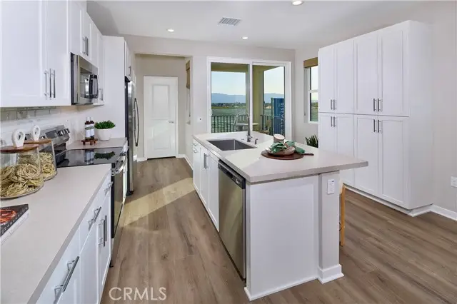 12692 Hampton Avenue, Corona, CA 92880 - #2