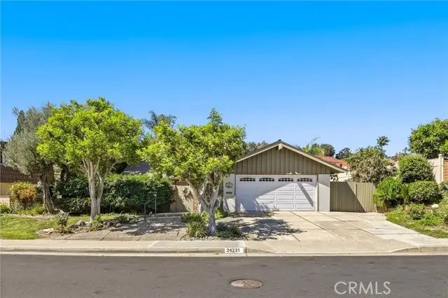 24231 La Hermosa Avenue, Laguna Niguel, CA 92677 - #1