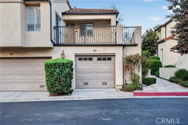 88 Corsica Drive, Newport Beach, CA 92660