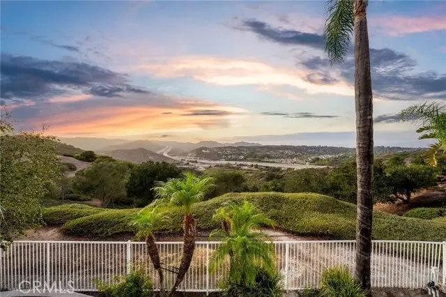 35 Hollyleaf, Aliso Viejo, CA 92656 - #2