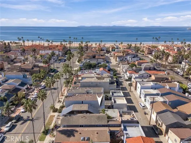 221 21st Street, Huntington Beach, CA 92648 - #3