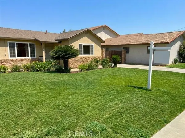 549 Del Norte, Kerman, CA 93630