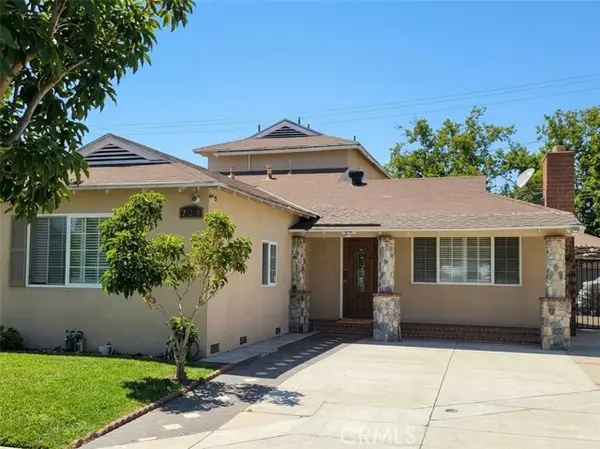 726 Halladay Street, Santa Ana, CA 92701