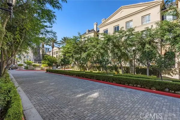 3373 Watermarke, Irvine, CA 92612