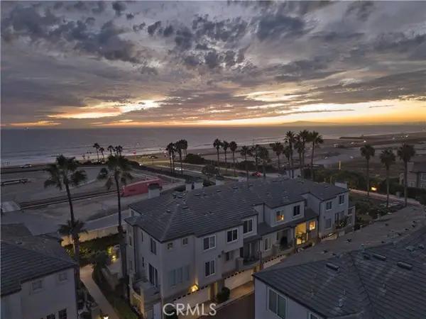 19261 SURFVIEW Drive, Huntington Beach, CA 92648