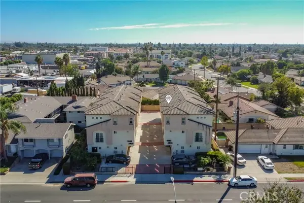 9882 Broadway, Anaheim, CA 92804