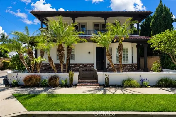 267 Mesa Dr, Costa Mesa, CA 92627