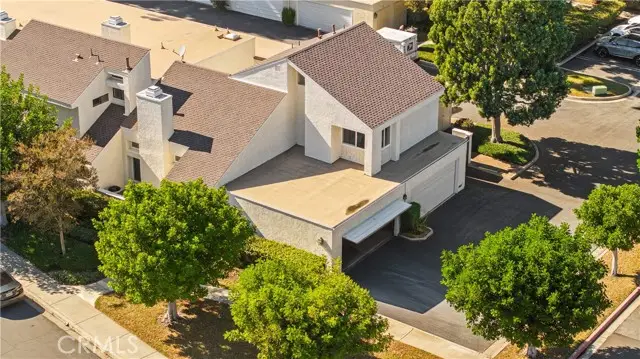 7 Lake Rd, Irvine, CA 92614 - #3