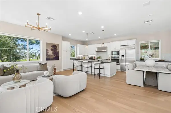 107 Spiral, Irvine, CA 92618
