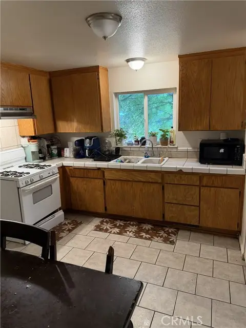 1377 Norton, Oroville, CA 95966 - #2