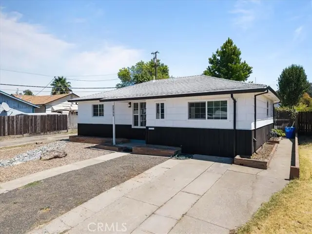 2255 Perkins Avenue, Oroville, CA 95966 - #3