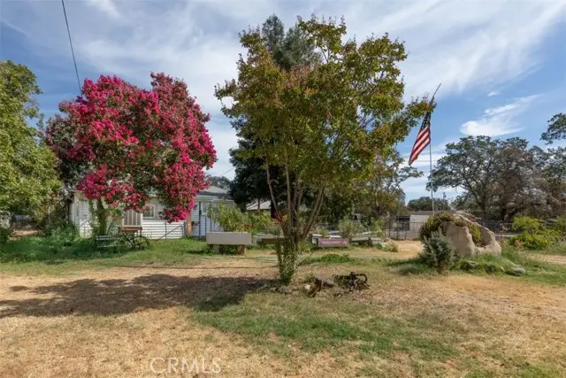 2421 Monte Vista Avenue, Oroville, CA 95966 - #3