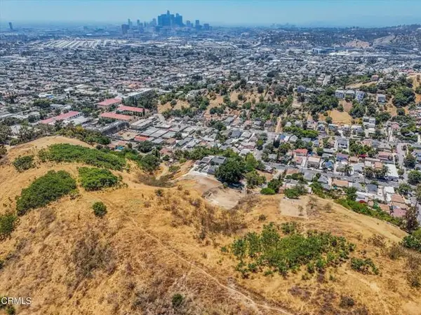 2929 Amethyst Street, Los Angeles, CA 90032