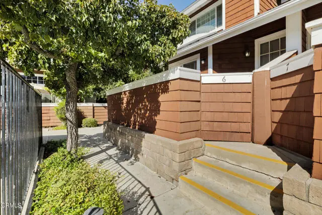 19431 Sherman Way  #6, Reseda, CA 91335 - #2