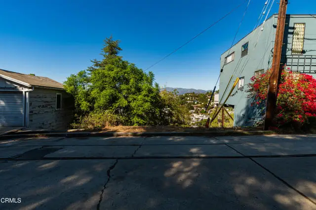 1867 Burnell Drive, Los Angeles, CA 90065 - #1