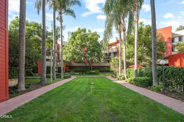 3961 Via Marisol  #316, Los Angeles, CA 90042