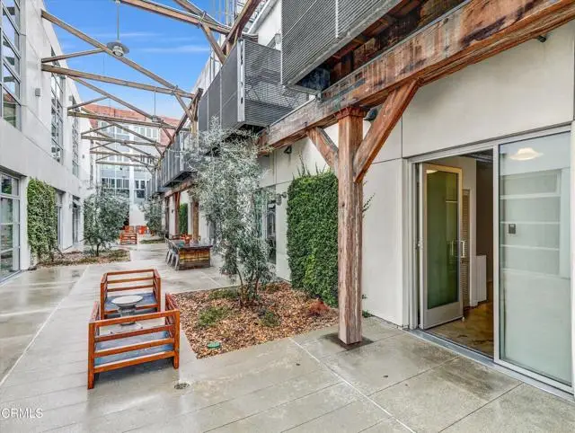 527 Molino Street  #110, Los Angeles, CA 90013 - Image #3