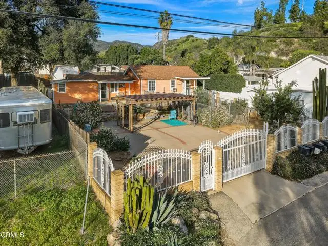 12605 1st Trail, Sylmar, CA 91342 - Image #2